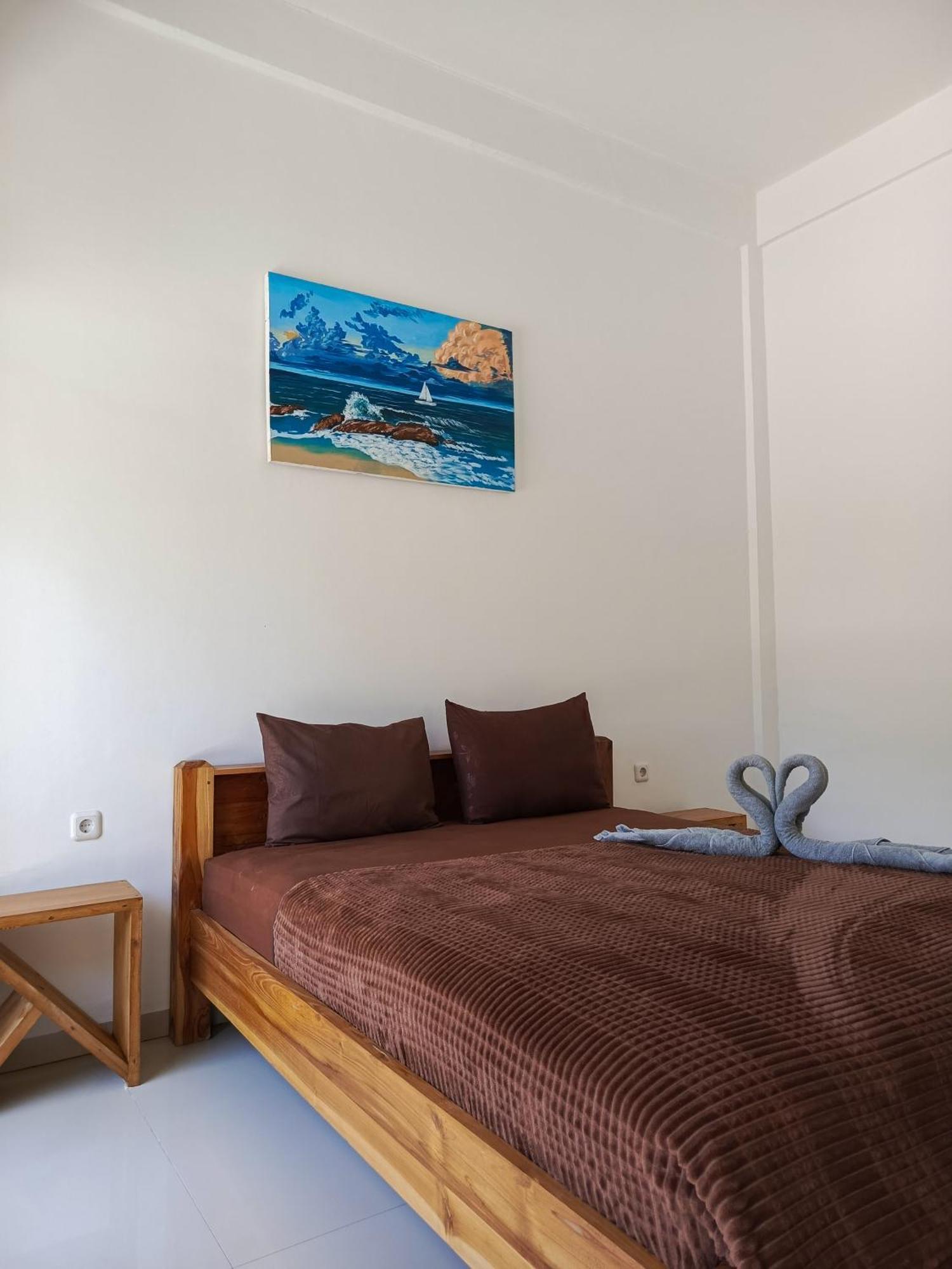 Zavana Rooms & Restaurant Tanjungkarang Exterior photo