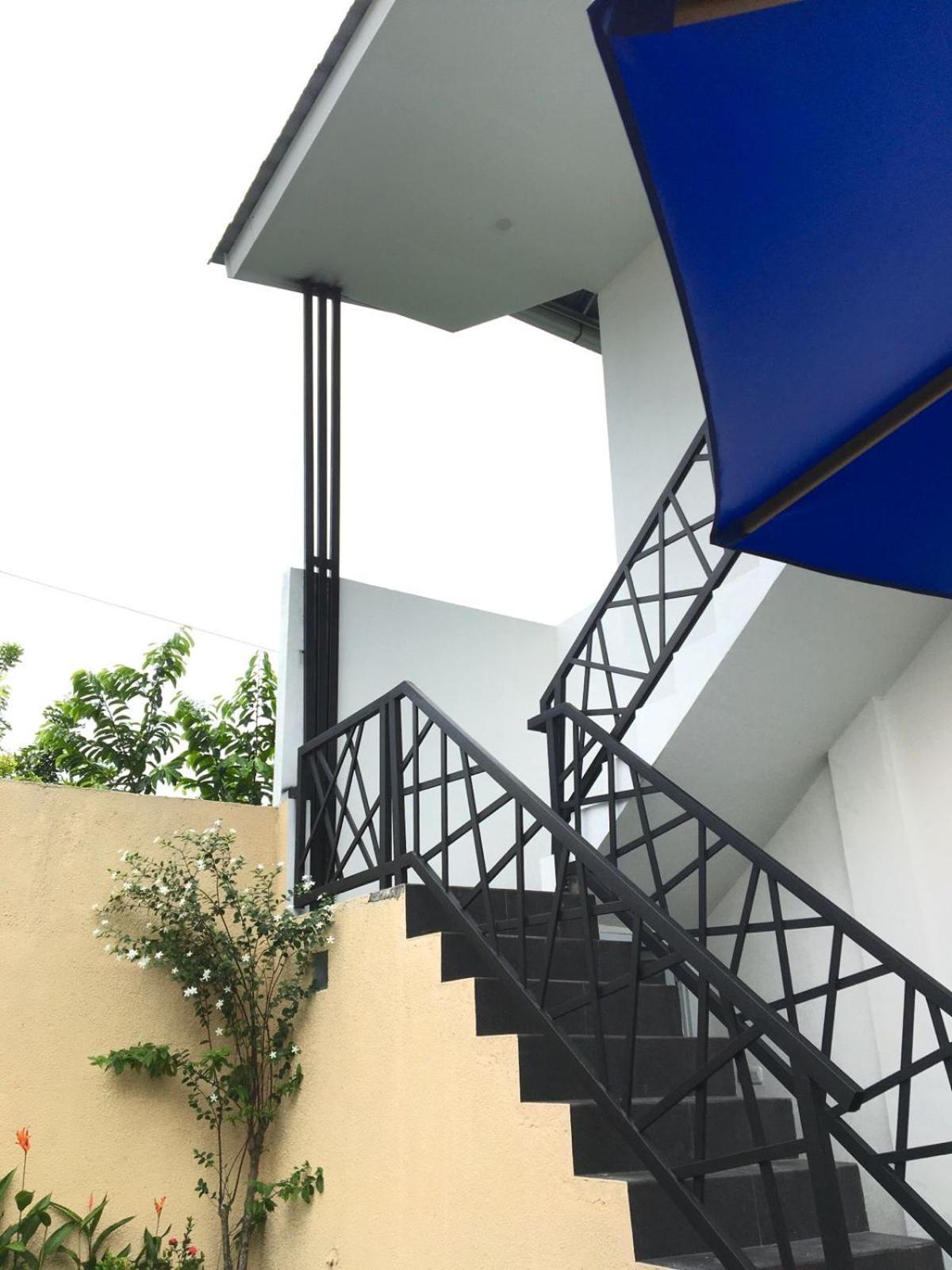 Zavana Rooms & Restaurant Tanjungkarang Exterior photo